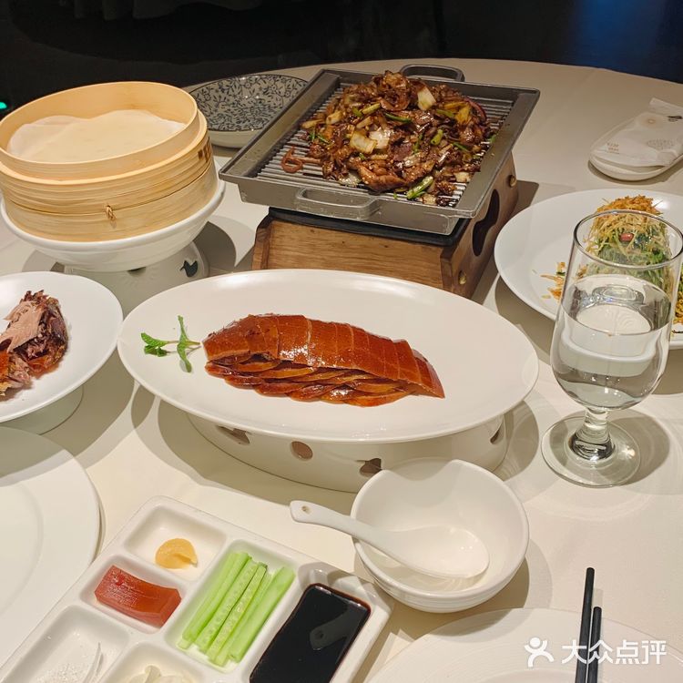 北京最火的烤鸭店 四季民福🔥