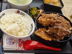 -犟骨头排骨饭•大骨面(弘阳广场店)