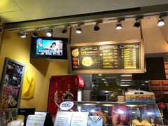 -好好味港式菠萝包(師大夜市 港式甜品 手工麵包 港式下午茶 專業烘焙 港式茶飲 菠蘿專賣 特調飲品 外送 精緻下午茶)