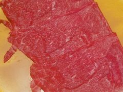 -牛YO寿喜烧·铁板烧和牛火锅自助(市府恒隆店)