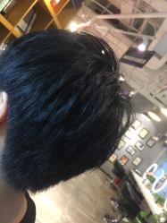 -时尚殿堂明星门店