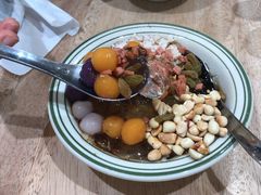 芋圆酒酿冰粉小风车-堂屋糖水店(愚园店)