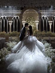 -伯瓷皇后婚纱艺术空间