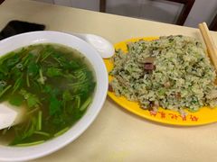 -舒蔡记生煎菜饭(云南中路店)