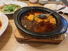 -严记小天府酸菜鱼(西四路店)