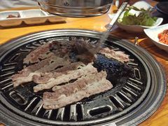 -唯成•韩国炭火烤肉 유성고기