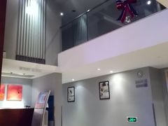 -白玉兰商务酒店(上海陆家嘴滨江店)