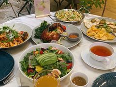 -théATRE茶聚场·餐厅(环球金融中心店)