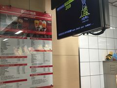 用餐区-麦当劳(军博店)