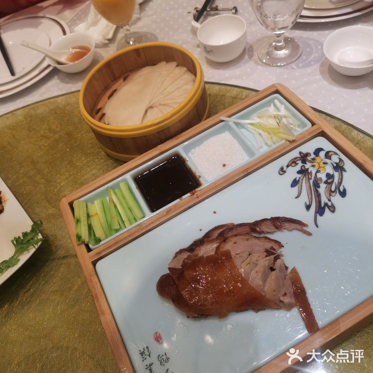 乔迁新居，小南国家庭聚会