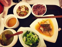 -弗蕾亚·和月月子调理院(东湖店)