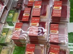 -胖东来生活广场(健康路店)