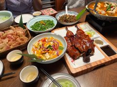 -老滇山寨•云南特色菜•地方菜•民族风情歌舞表演(世纪金源店)