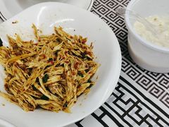 -严三毛口味虾·小严同学的店(曙光路直营店)