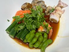 -红鼎豆捞·非遗鲍皇汤火锅(宝丰路店)