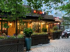 -玛格萝妮比萨屋(四平店)