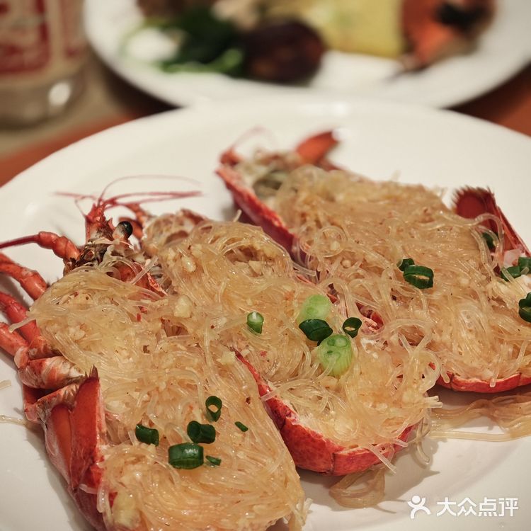 我一口咬下去，就是春天。。。