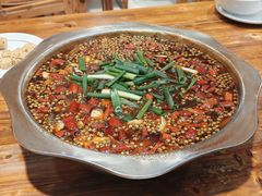 -乡土特色.冷锅鱼.牦牛肉汤锅