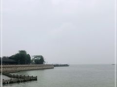 -巴陵广场