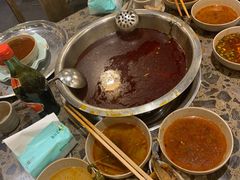 -肖肖酸萝卜鱼火锅(总店)