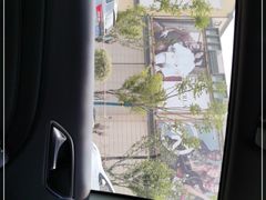 -王府井奥莱临潼小镇(临潼店)