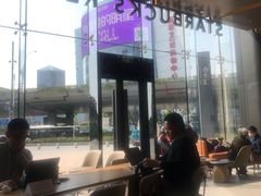 -星巴克臻选(上海合生汇1F店)