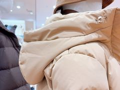 -优衣库(上海虹口龙之梦店)