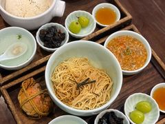 -蟹上黄·蟹黄面·江南糖水(人民广场店)