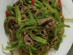 辣椒炒肉-马大个餐厅烤肉
