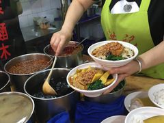 -洪记凉米线(新兴路店)