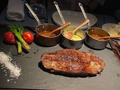 -弦月窗LUNETTE BY AMANDA(复兴路店)