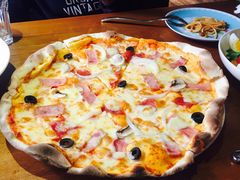 -JINNS锦时 steak&pizza(浸信会礼拜堂旧址店)