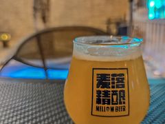 -麦落精酿啤酒餐吧(先农大院店)