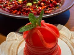 -包整·丝娃娃(一览甲秀楼风景店)