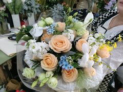 -亭亭鲜花店(中山北路店)