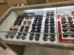 -茂昌眼镜(南京东路店)