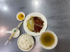 -华香鹅快餐店
