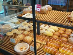 -焙丽拾光(麦凯乐直营店)