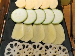 -唯成•韩国炭火烤肉 유성고기