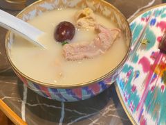 -海派悦庭·海胆烧麦·新融合菜(凯德广场店)