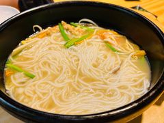 -勺子米线·云南传统小吃市集(四方街店)