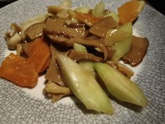 螺片芥兰-穹六人间 people 6(岳阳路店)