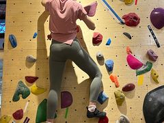 -Upper Climbing Gym 攀岩(华侨城店)