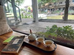 靠窗位-喜洲吧·江畔老船厂·庭院餐厅(喜临院店)