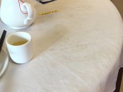 脏兮兮的桌布-朱仔记食府(江南大道店)