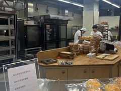 -麦田工坊(月湖店)