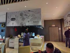 -筠咖啡西餐厅(上海国展宝龙丽筠酒店)