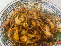 干拌双椒牛肉刀削面-鸿盛面庄(庆云北街2号院店)