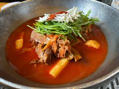 -喇喇排骨火锅·传统韩式脊骨汤(望京西园总店)