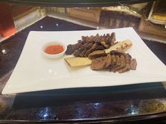 -梅龙镇酒家(南京西路总店)